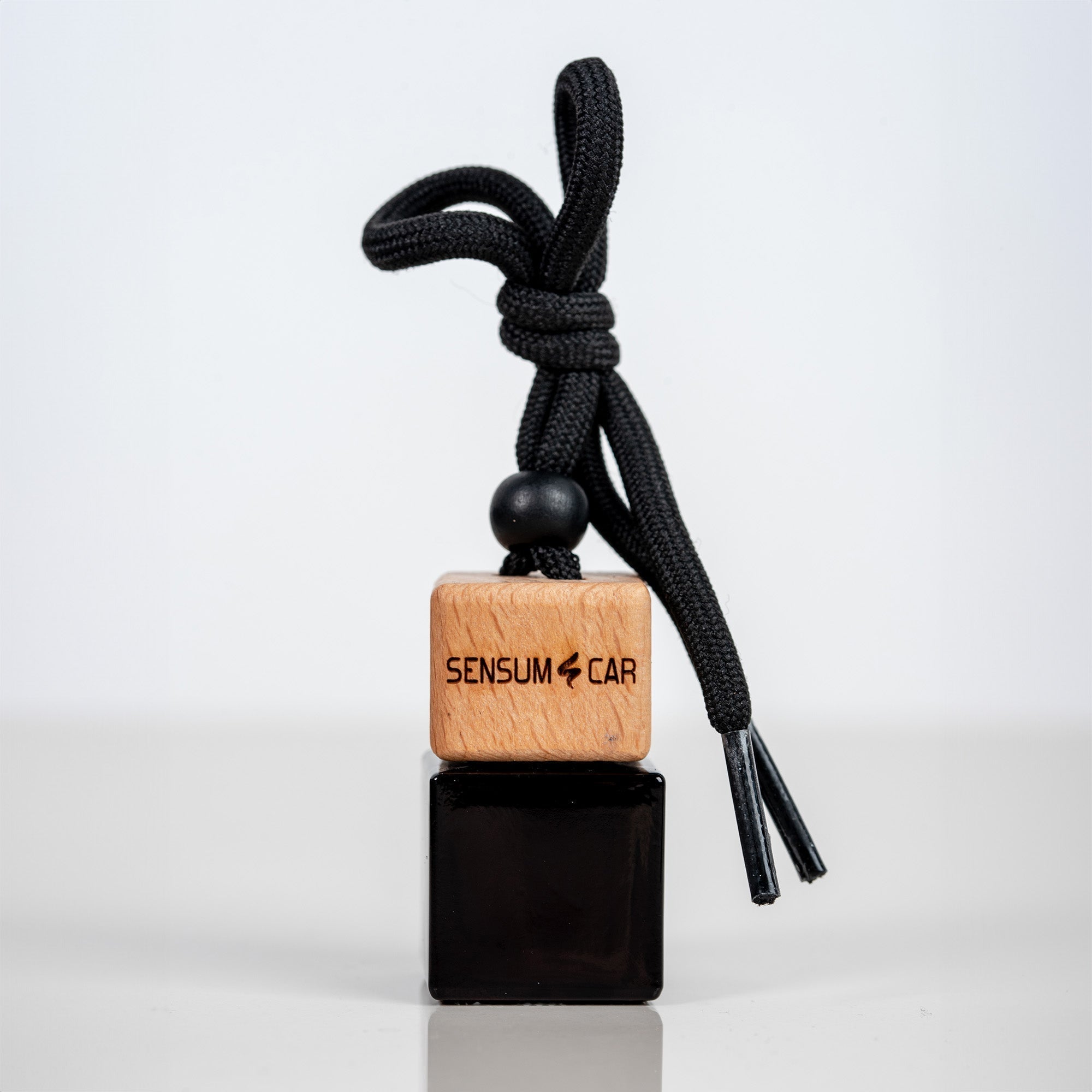 🎁 SENSUM CAR Luxury Perfume with hanging bottle - MYSTIQUE TENTATION (100% off)